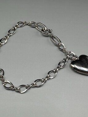 Vintage Lamode Sterling Silver Heart Locket Bracelet 7 Inch 7 Grams